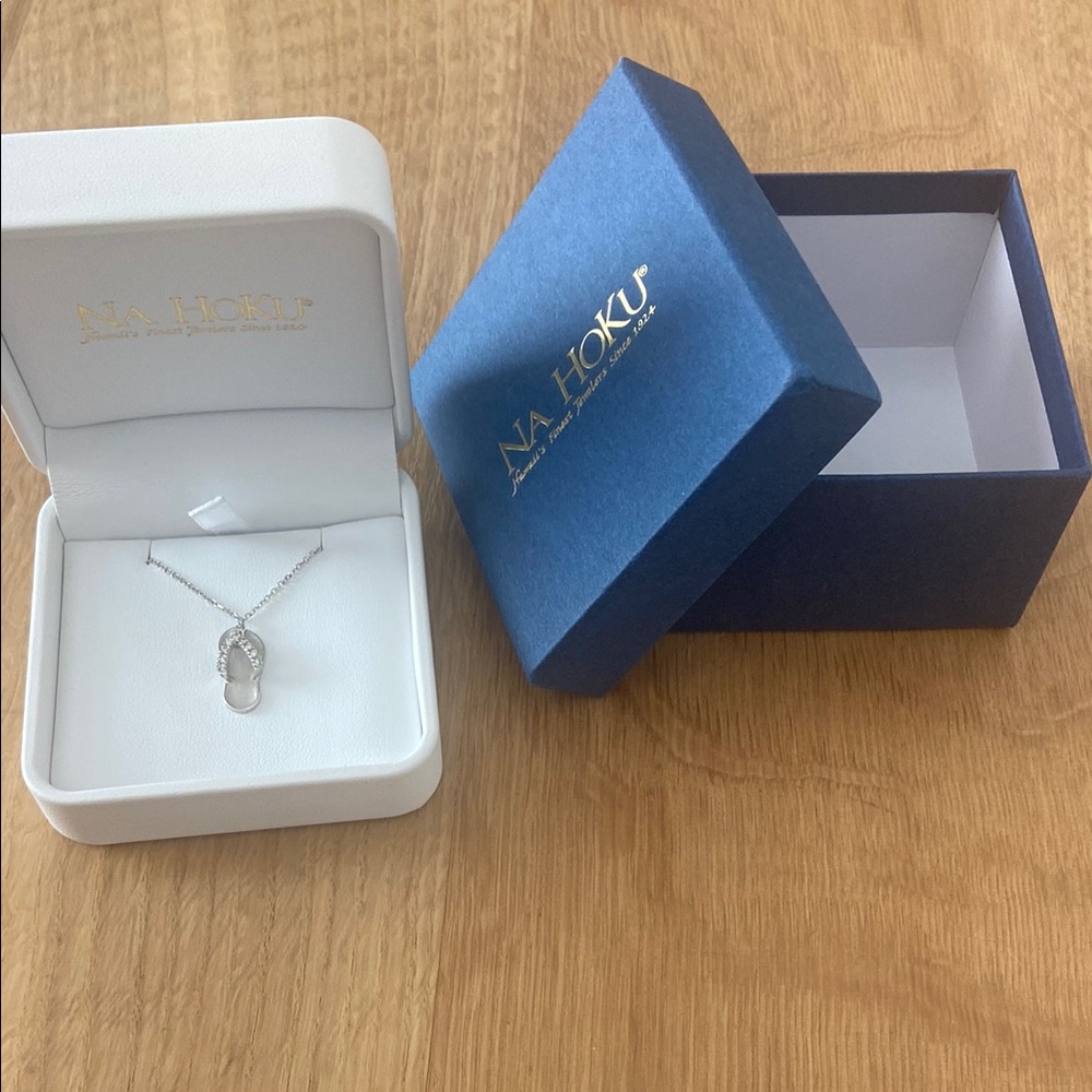Na Hoku White Gold Diamond Slipper Pendant Necklace Elegant Jewelry